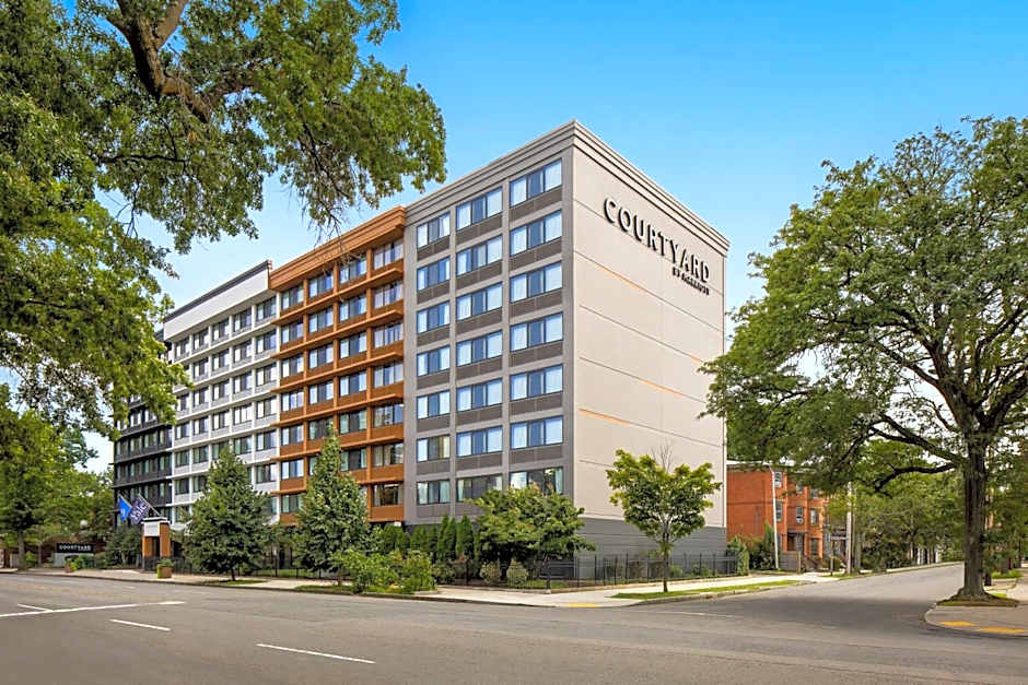 Courtyard by Marriott New Haven at Yale