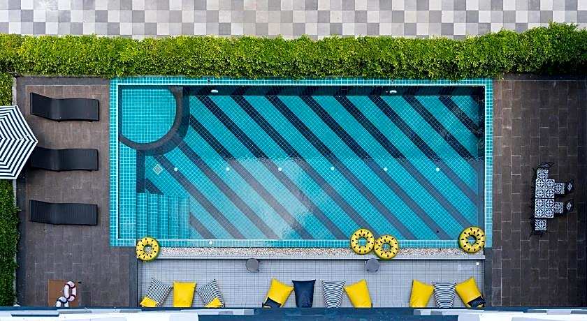 Cozy Blu Suvarnabhumi