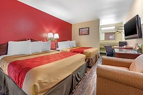 Queen Room with Two Queen Beds - Non-Smoking