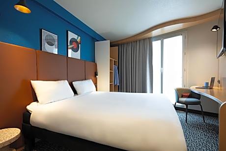 Standard Room with 1 Double Bed