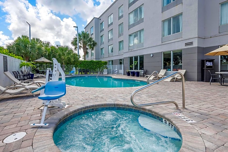 Comfort Suites Sawgrass