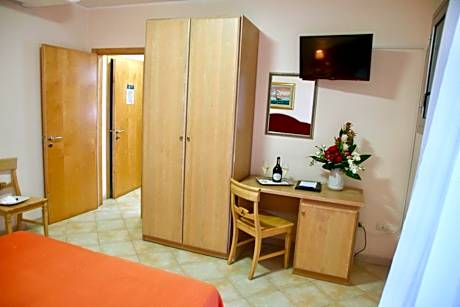 Quadruple Room with Balcony