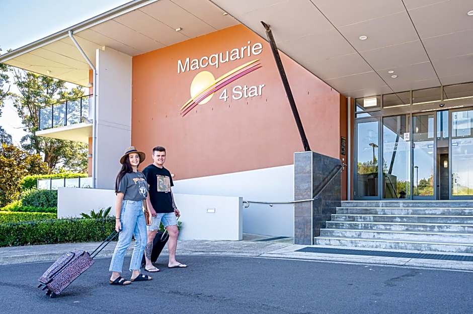 Macquarie 4 Star