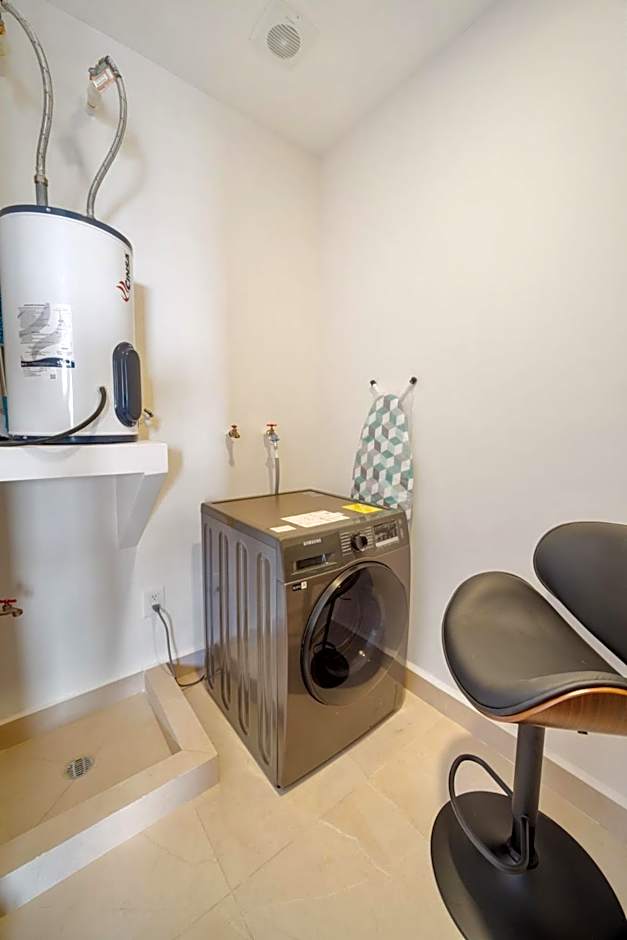 BALTIA Luxurious One Bedroom Ap