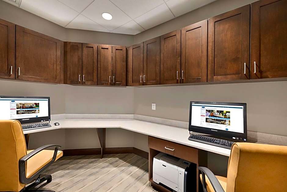 Hampton Inn By Hilton & Suites Deland