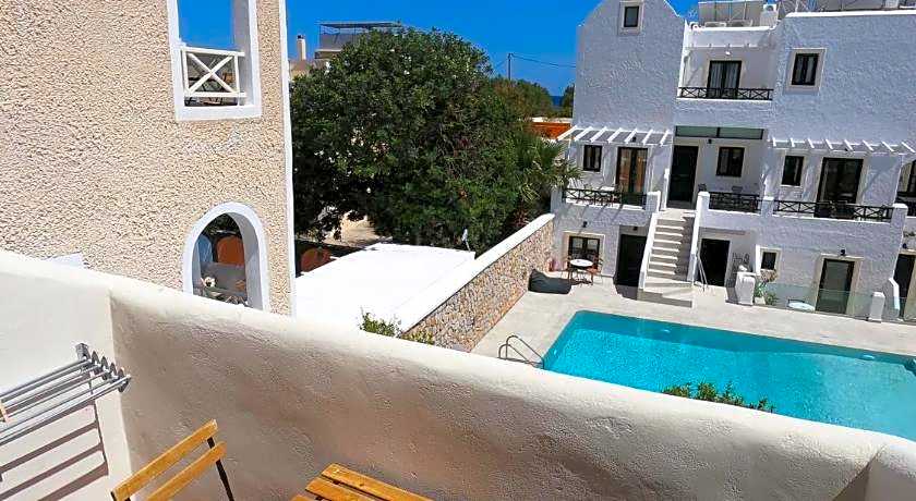 Anny Studios Perissa Beach