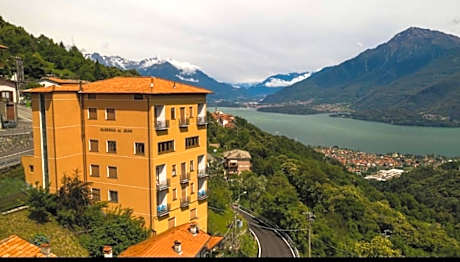 Albergo De Jean