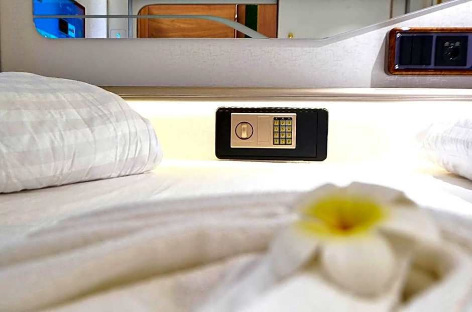 Ljubljana Capsule Hostel