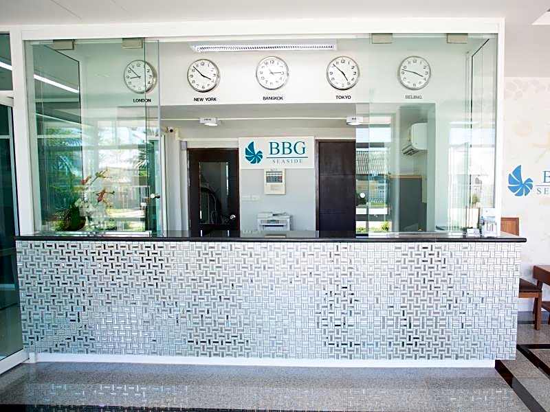 Bbg Seaside Luxurious Service Apartment