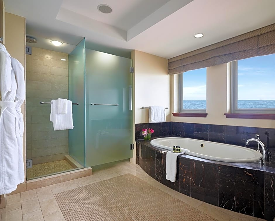 Battery Wharf Hotel, Boston Waterfront
