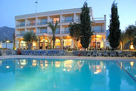 Altinkaya Holiday Resort