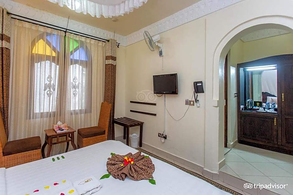 Al-Minar Hotel