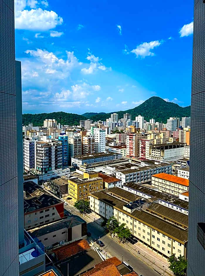 Otimo apto de frente para Praia do Boqueirao SP