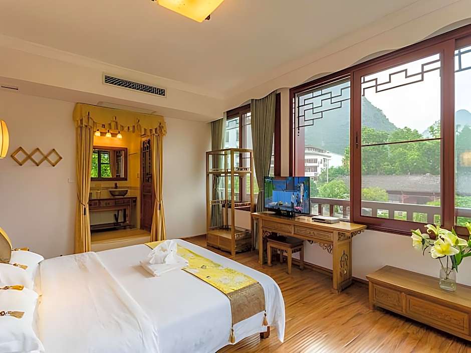 Yangshuo River View Hotel