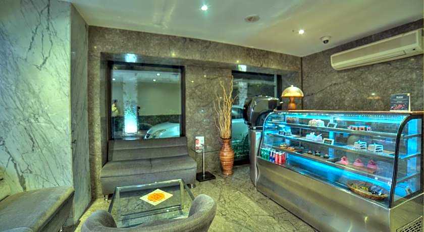 Goldfinch Hotel Mumbai