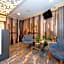 Maxwell Hotel