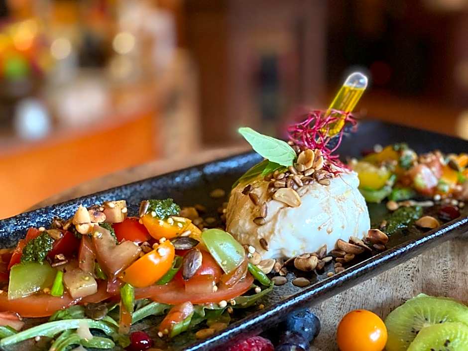 Hotel Wegner - T h e culinary art hotel