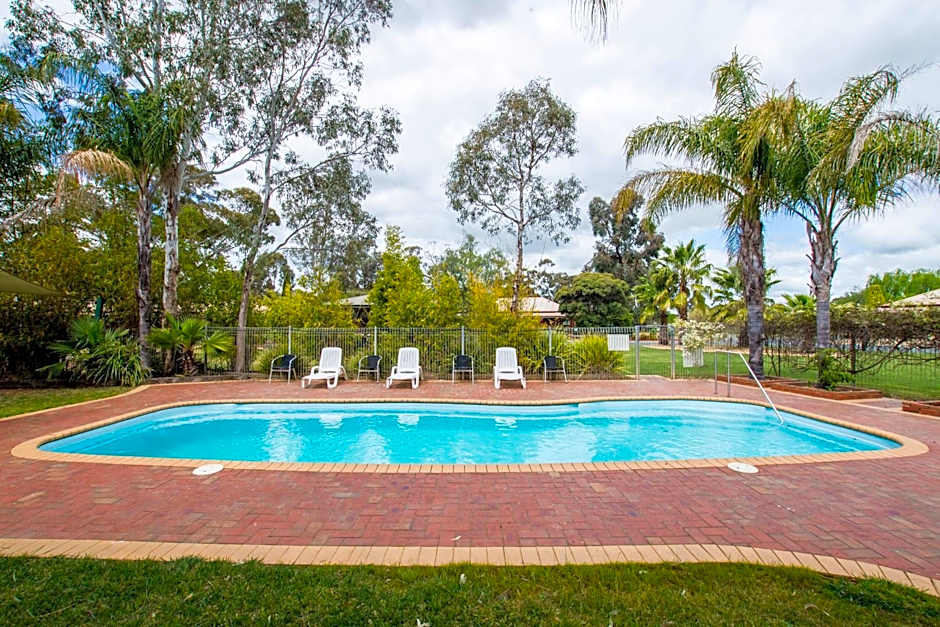 Sportslander Motor Inn