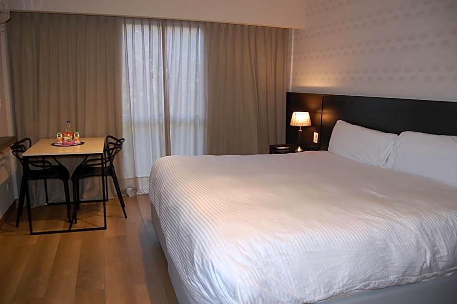Avellaneda Aparts & Suites