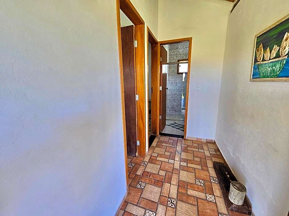 Chalés Vila Carrancas - Ao lado do centro com piscina, cozinha completa e muita tranquilidade