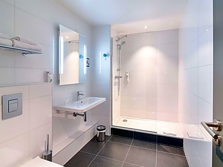 Suite with 1 double bed and 1 sofa bed