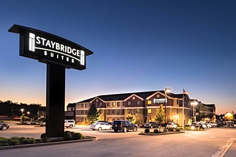Staybridge Suites O'Fallon Chesterfield, an IHG Hotel