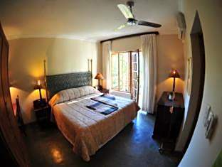 Utopia in Africa Guest Villa