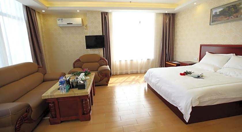 GreenTree Inn GuangDong HuiZhou South Railway Station DanShui RenMin Road Business Hotel