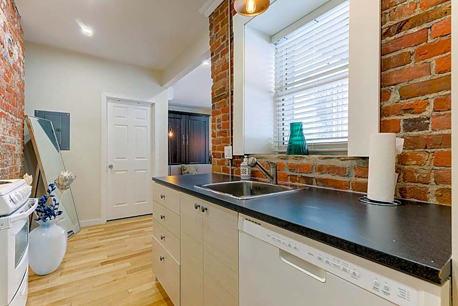 Le 555 Hébergements touristiques