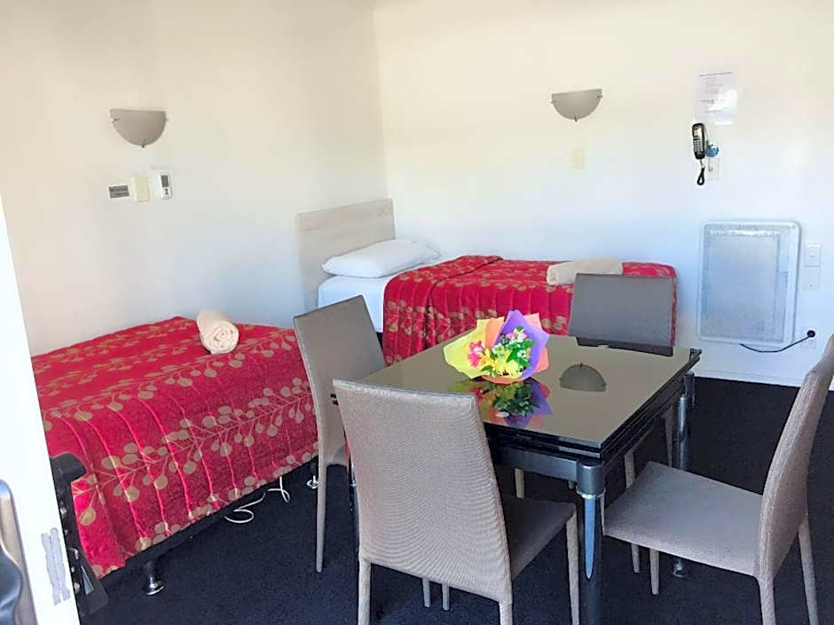 Rose Court Motel