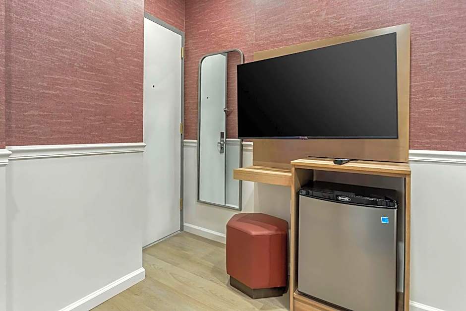 Mayfair Hotel, Ascend Hotel Collection