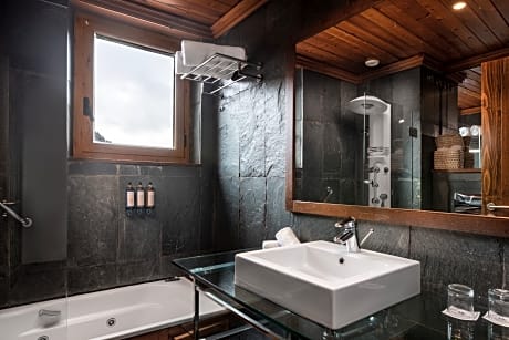 Premium Occitania with views