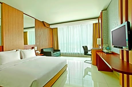 Staycation Offer - Deluxe King Room