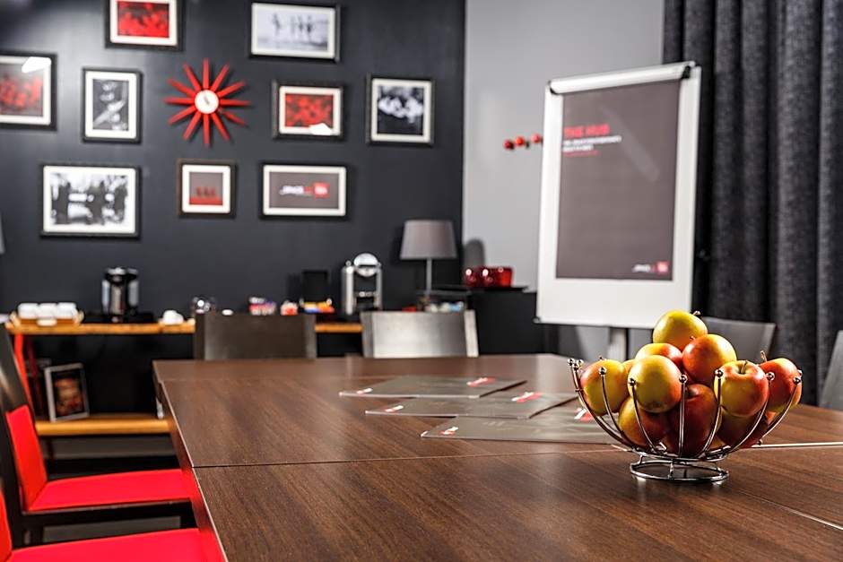 Ibis Bristol Temple Meads Hotel