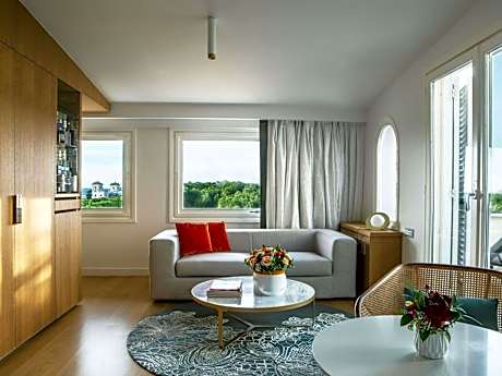 Family Suite with Two Connecting Rooms and Terrace