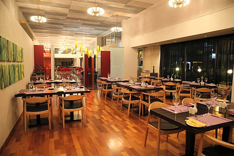 Altius Boutique Hotel