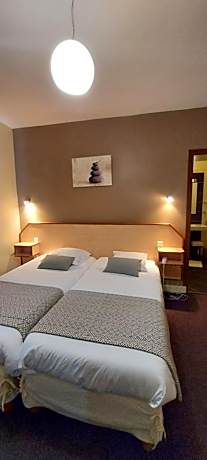 Twin Room with Sea View