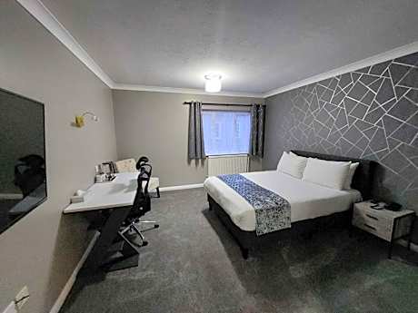 Standard King Room