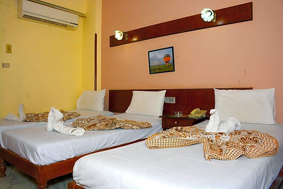 Shady Hotel Luxor