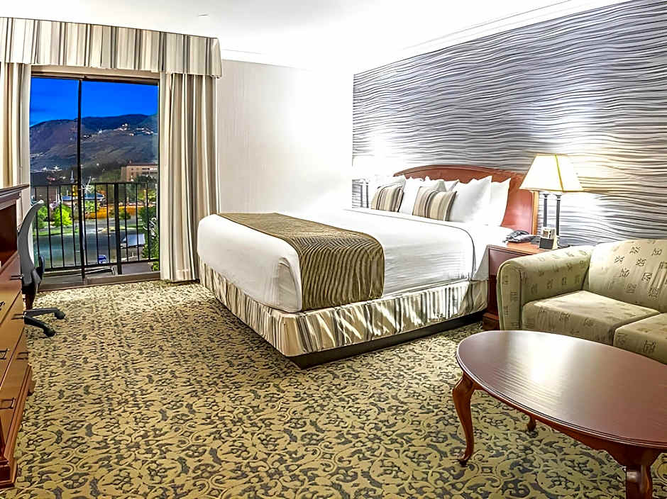 Salt Lake Plaza Hotel SureStay Collection by Best Western – Salt Lake City, UT