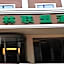 Green Tree Inn Taicang Baolong Square Hotel