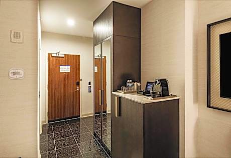 Executive Queen Room with Two Queen Beds - Non-Smoking