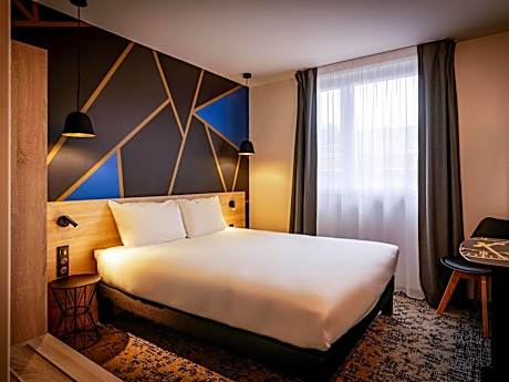ibis Styles Valenciennes Petite Foret