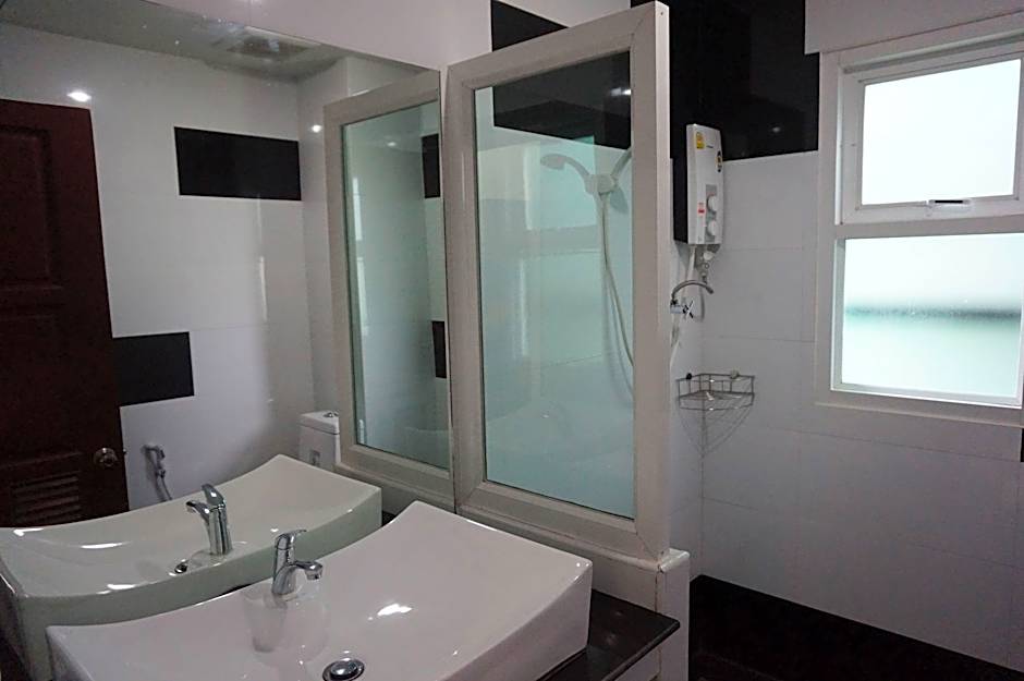 Mukdaview Hotel