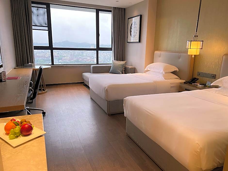 RAMADA PLAZA SHENGZHOU CITY CENTER
