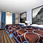 Super 8 by Wyndham Longmont/Twin Peaks