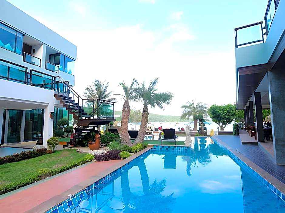 Phi Phi Nice Beach Hotel Hip