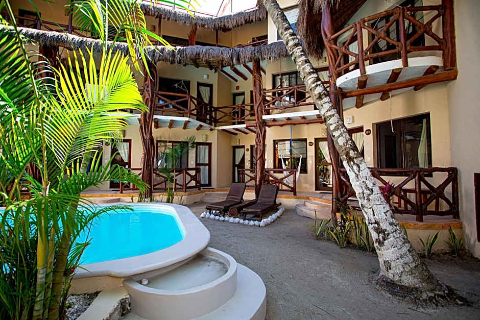 Holbox Dream Beachfront Hotel