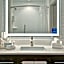 Home2 Suites By Hilton Savannah Midtown, Ga