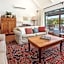 Elgin Country Lodge